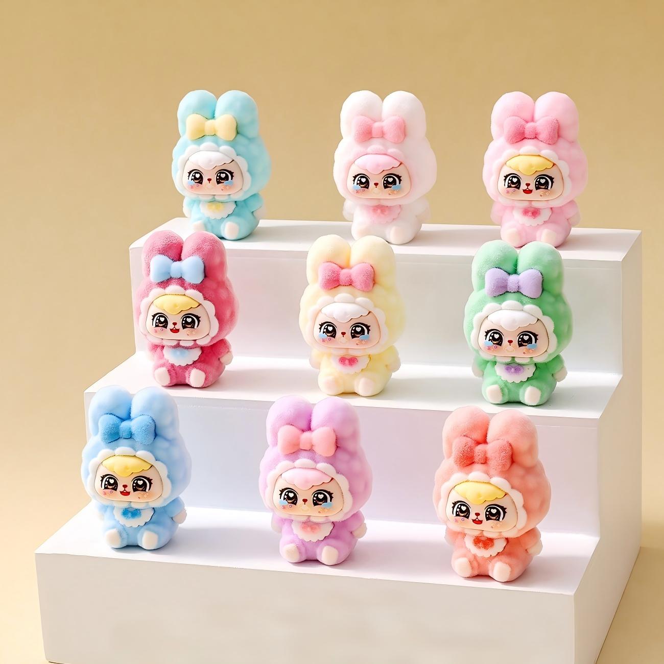 Cute Looking Mini Desktop Orna - Vinyl Figure Blank recensione e prezzo