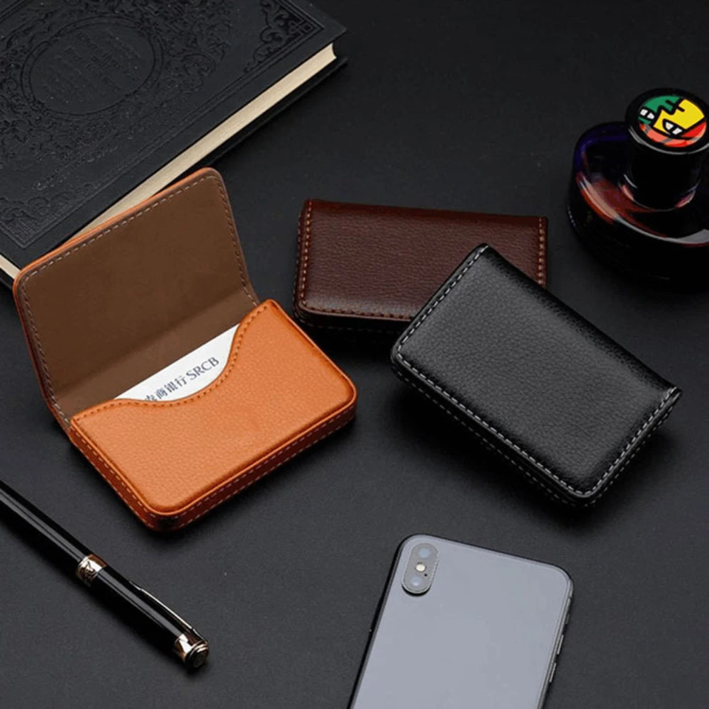 Sized Stitched PU Leather Cred - Card Top Loader recensione e prezzo