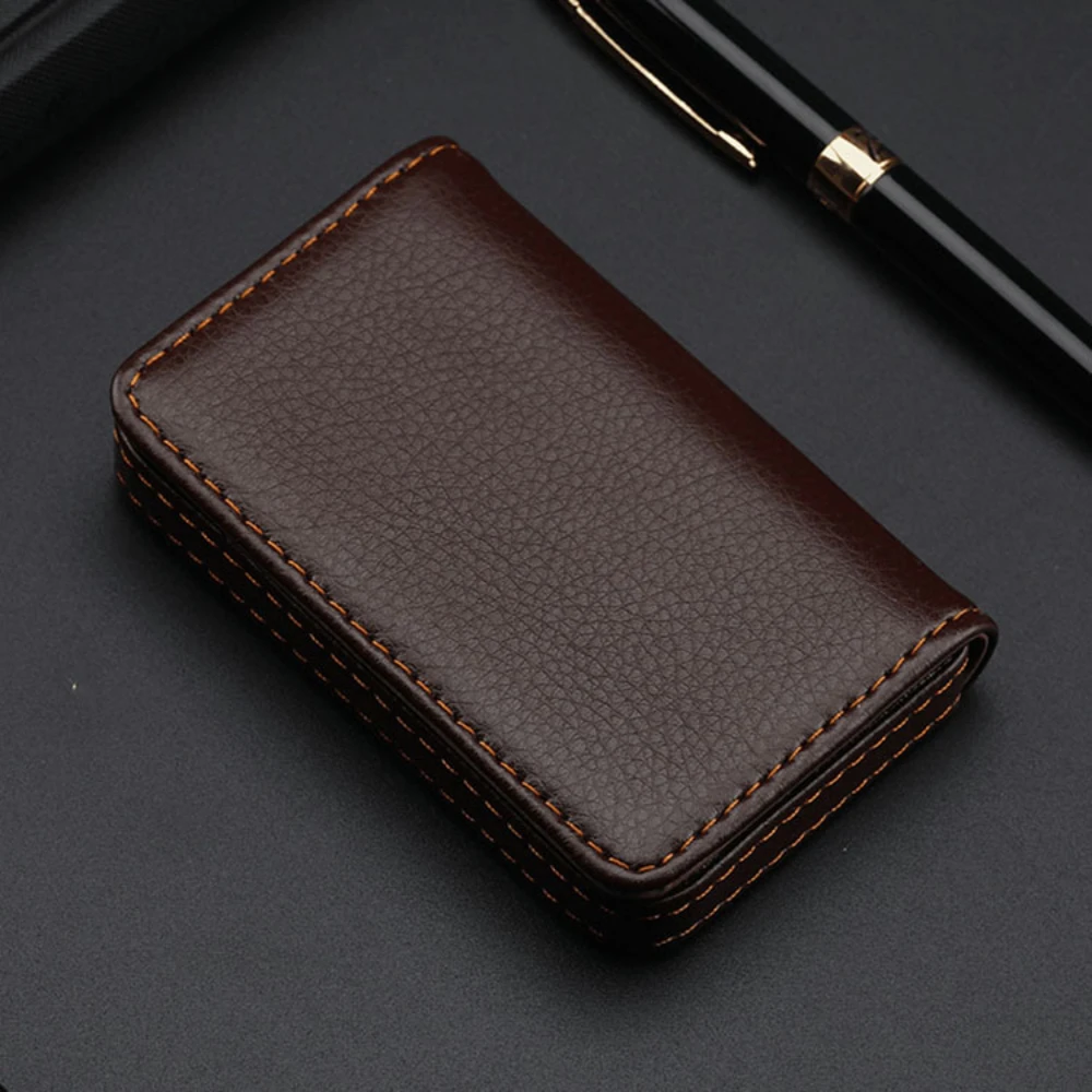 Sized Stitched PU Leather Cred - Card Top Loader recensione e prezzo