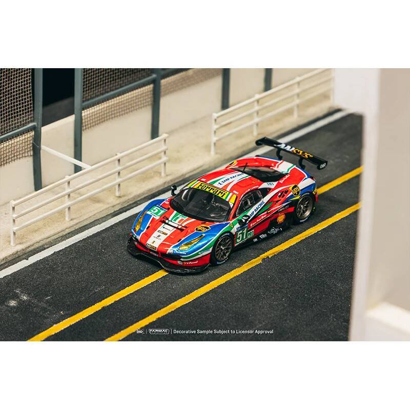 In Stock Tarmac Works 1:64 488 - Die Cast Car 1 64 recensione e prezzo