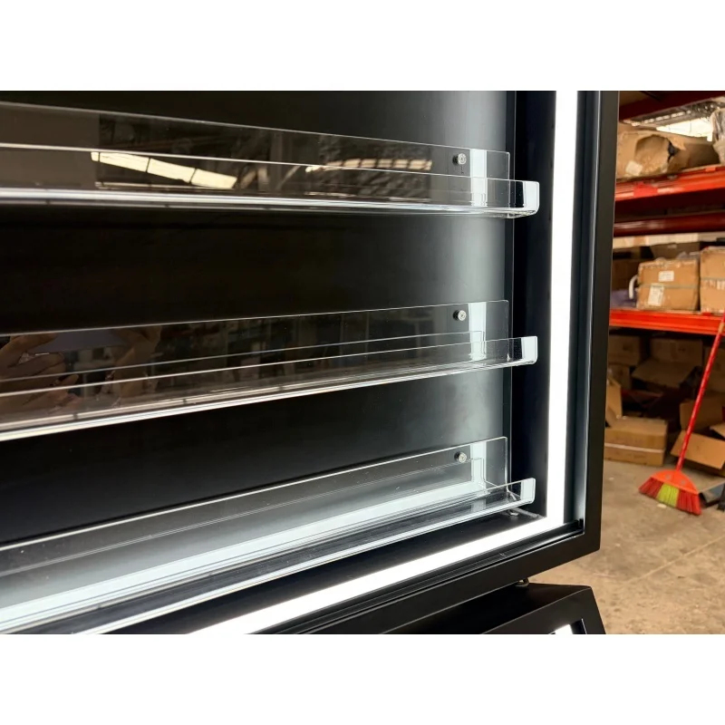 custom.Lockable Wall Cabinet B - Graded Card Display recensione e prezzo